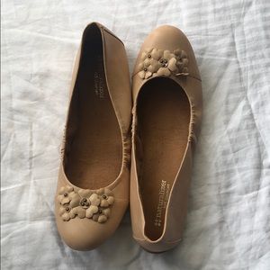 Naturalizer ballet flats